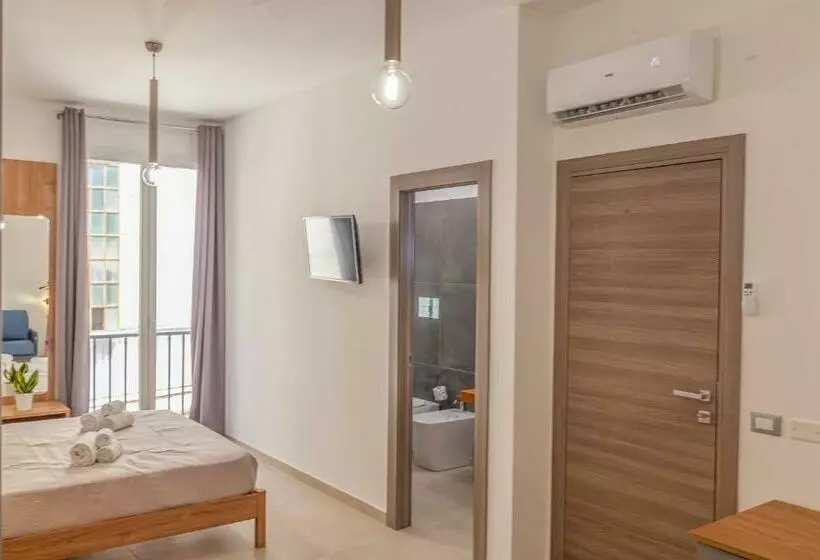 Aamiaismajoitus (B&B) Isgrò Rooms