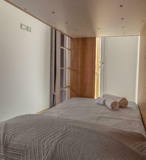 Bed and Breakfast Isgrò Rooms