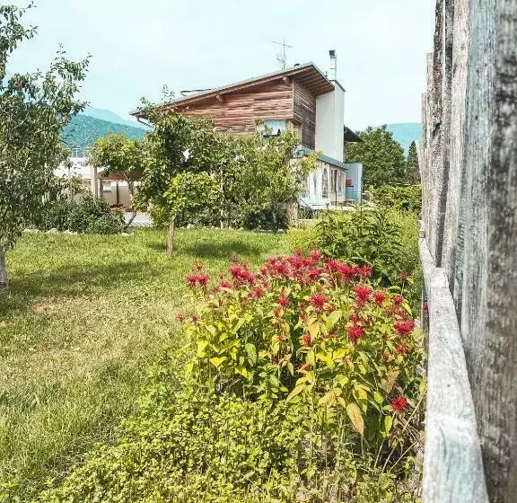 Hotelli Agriturismo Dal Perotin