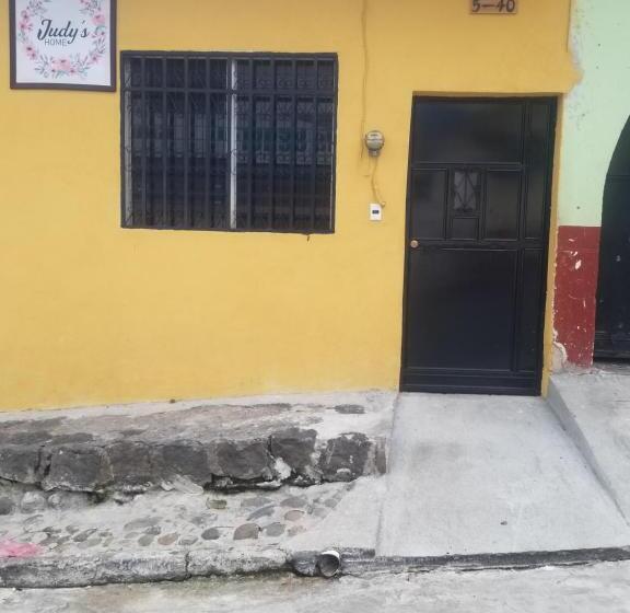 Judys Home Bed And Breakfast