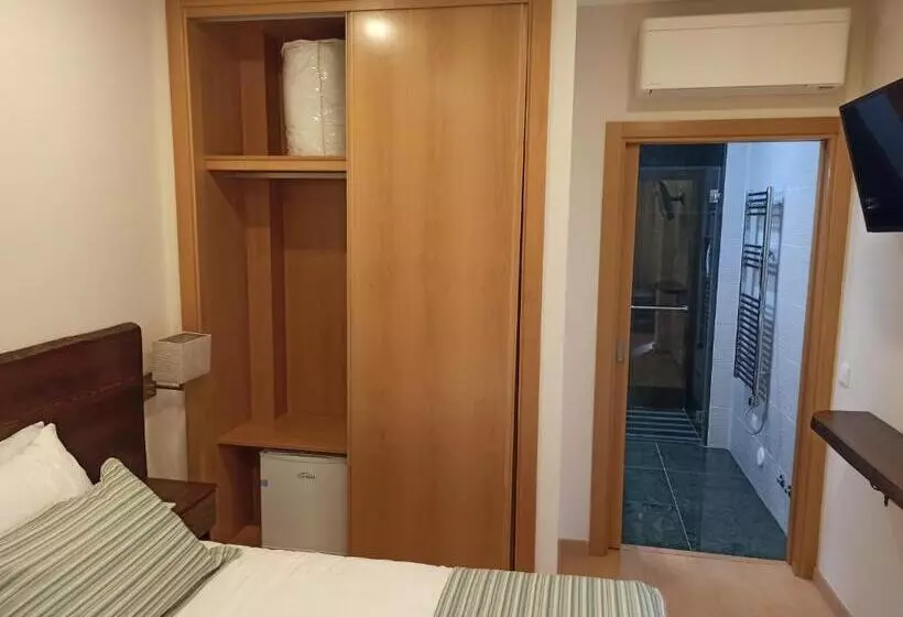 Majatalo Fontanário House