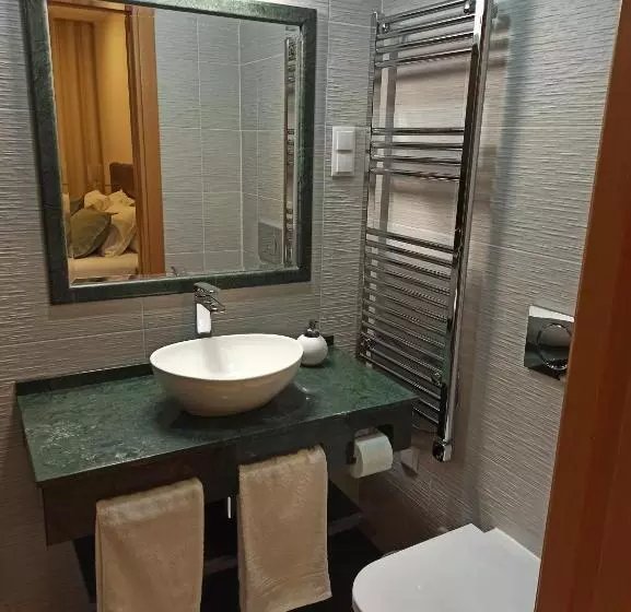 Majatalo Fontanário House