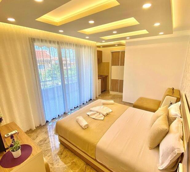 پانسیون Luxury Villa Ulcinj