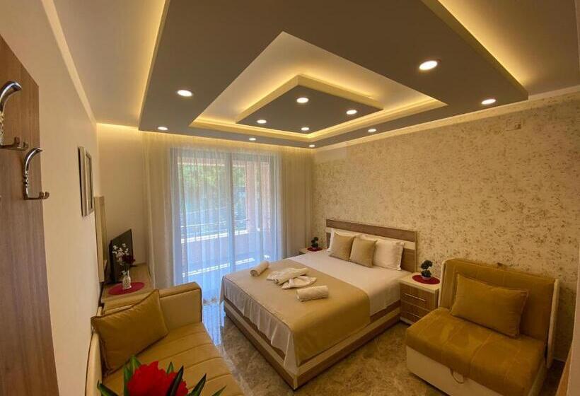 پانسیون Luxury Villa Ulcinj