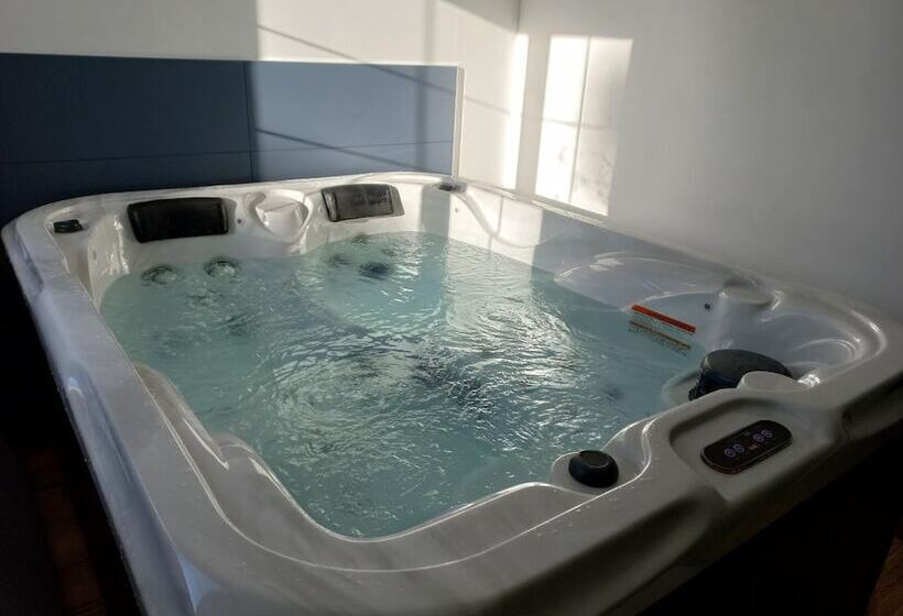 مبيت وإفطار Le Clos Beauséjour