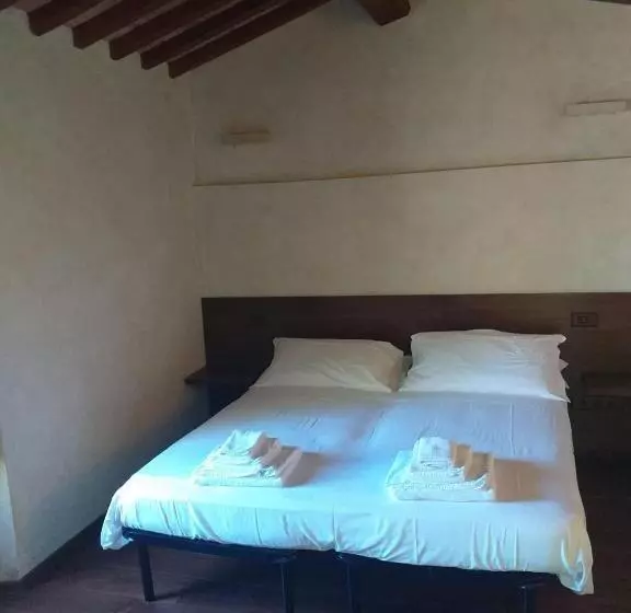 Hotelli Locanda Monte Pimpio