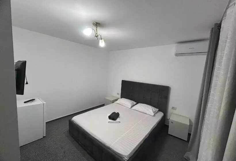 پانسیون Casa Tibi și Nico