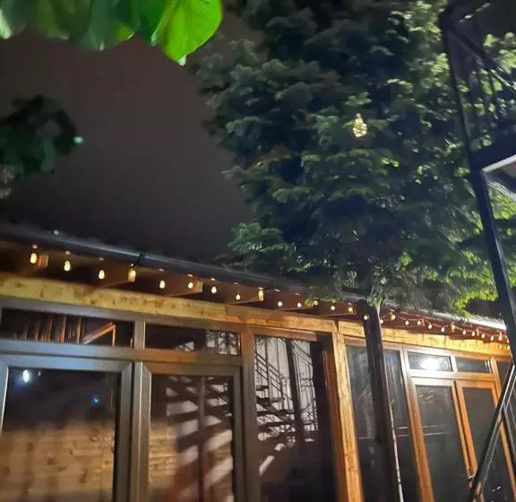 پانسیون Casa Tibi și Nico