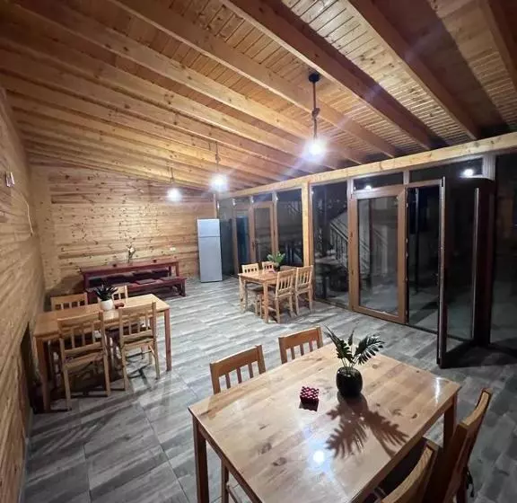پانسیون Casa Tibi și Nico