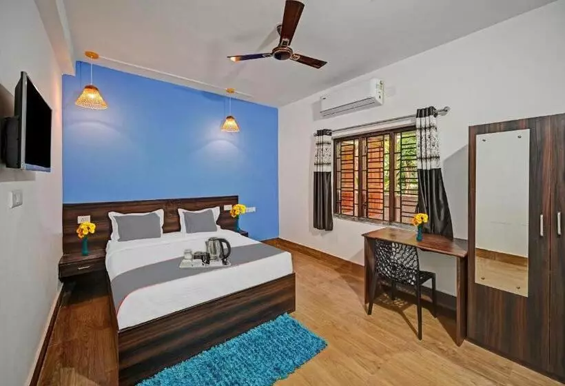هتل Capital O 90121 Madison Blue