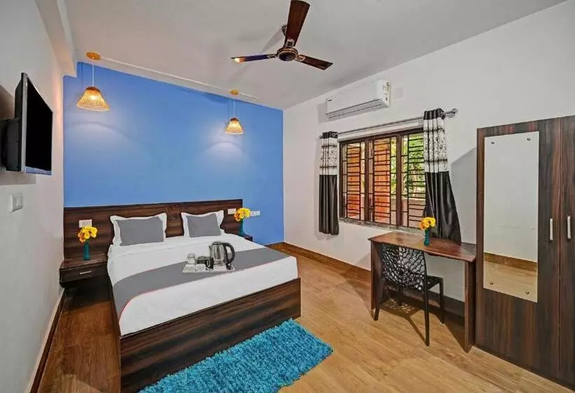 هتل Capital O 90121 Madison Blue