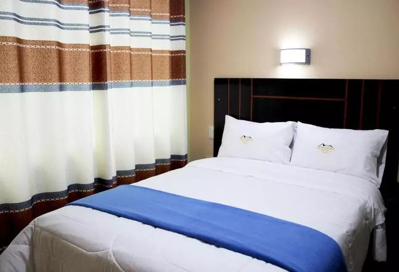 هتل Monthañas Cajamarca