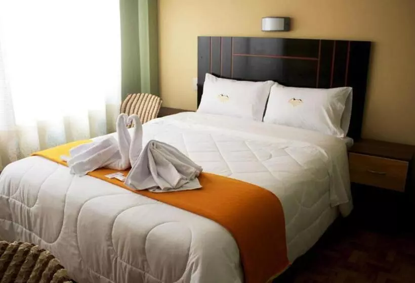 هتل Monthañas Cajamarca