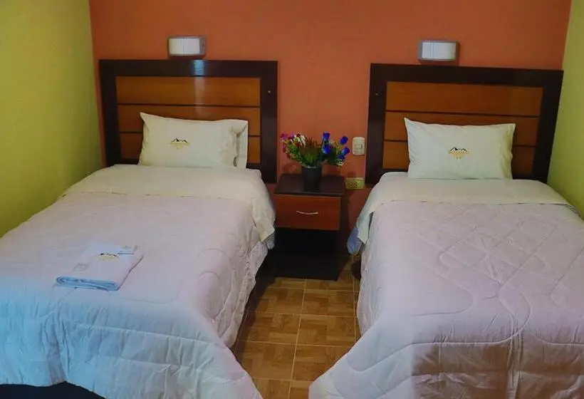 هتل Monthañas Cajamarca