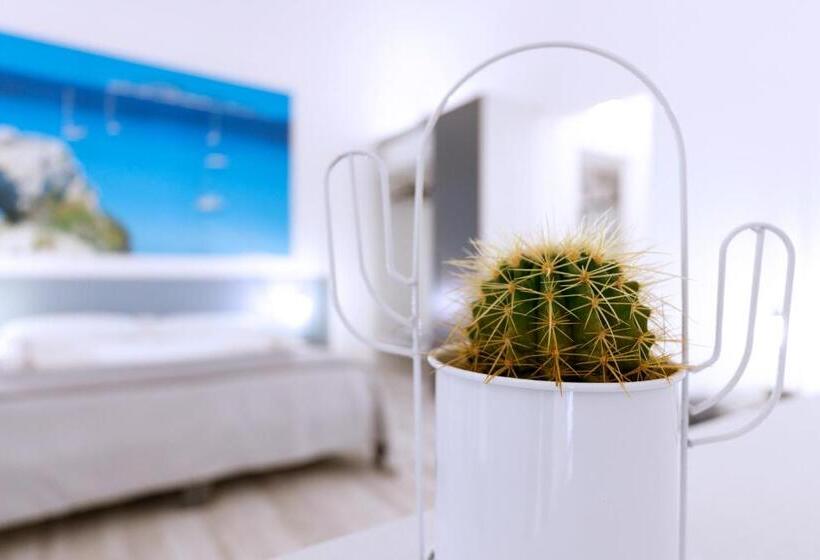 Pensjonat Nà Nonna Affittacamere