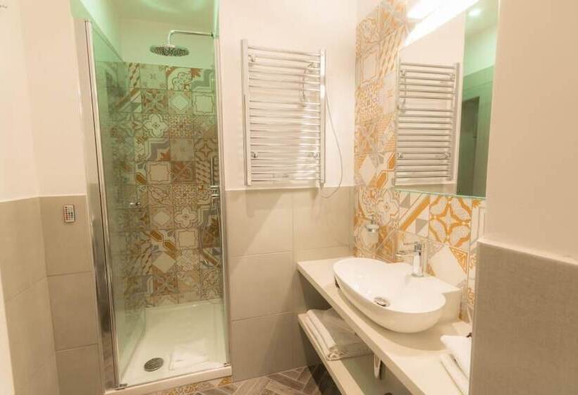 پانسیون Frattina Ff Italian Suites