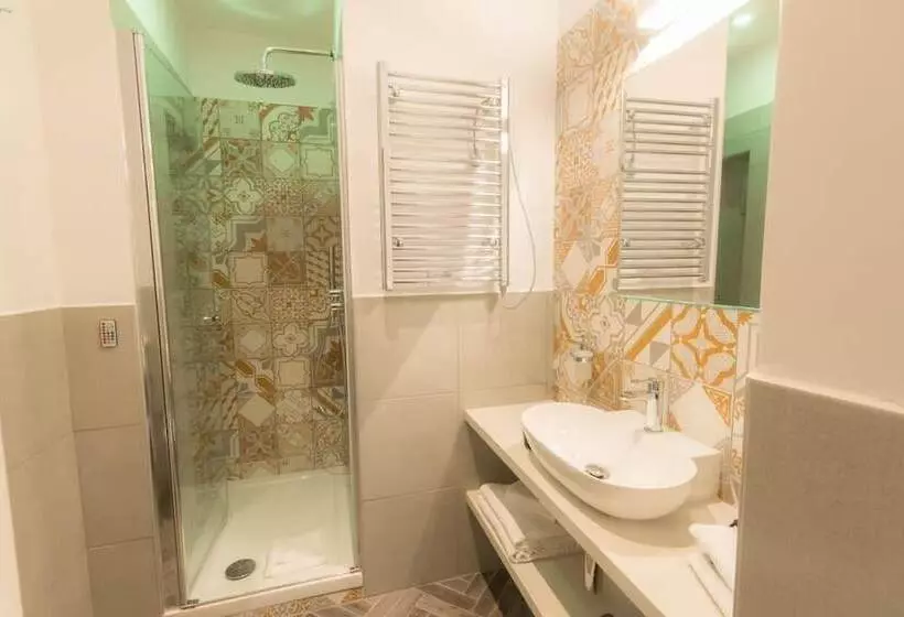 پانسیون Frattina Ff Italian Suites