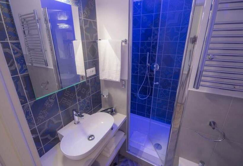 پانسیون Frattina Ff Italian Suites