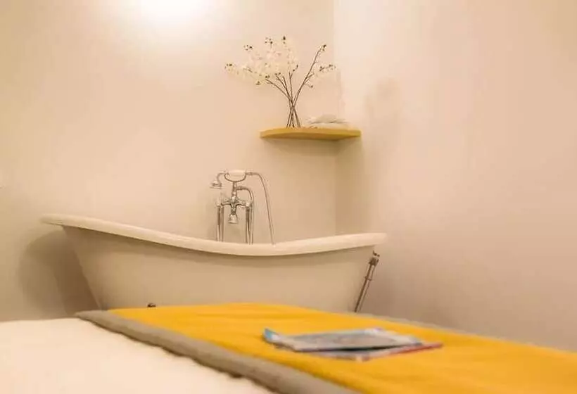 پانسیون Frattina Ff Italian Suites
