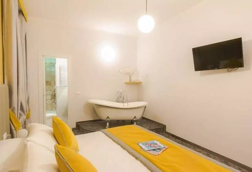 پانسیون Frattina Ff Italian Suites