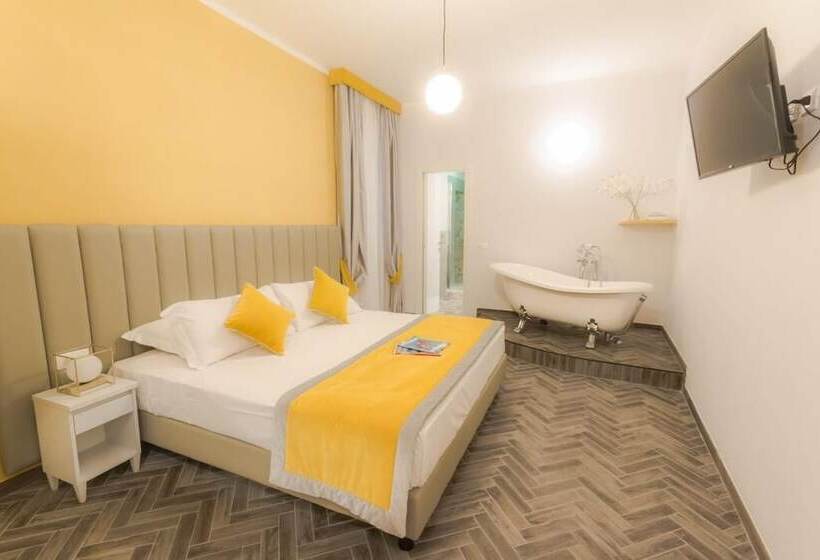 پانسیون Frattina Ff Italian Suites