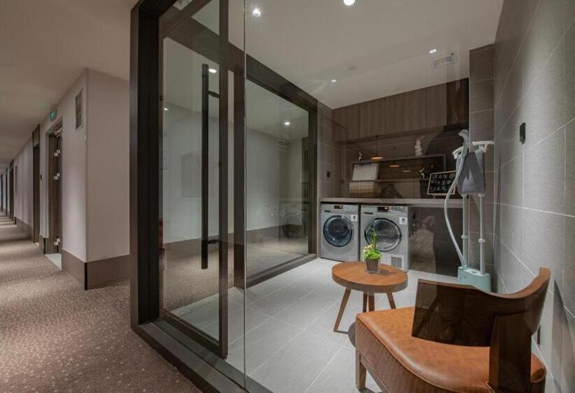 Hanting Hotel Chengdu Yipintianxia Metro Station