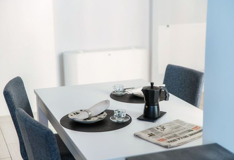 Spacious Joivy Apt In Stunning Como