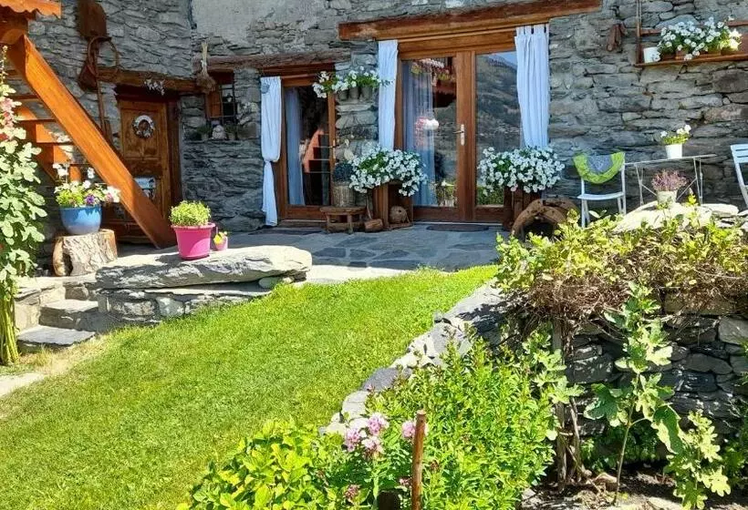 Appartement De Charme 4/6 Pers Dans Joli Village De Montagne