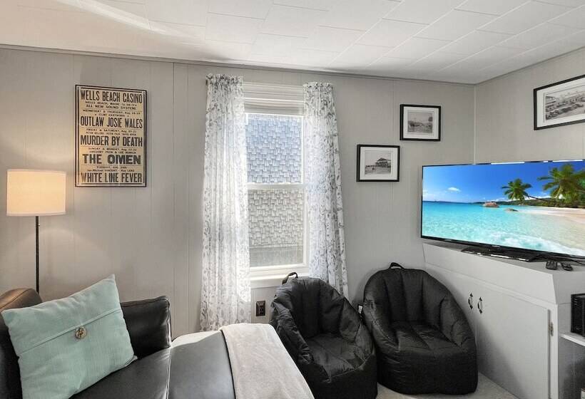 Sweet Dreams   W032 Quintessential Maine Beach House 50 Yards Away From Marsh Views And Wells Beach