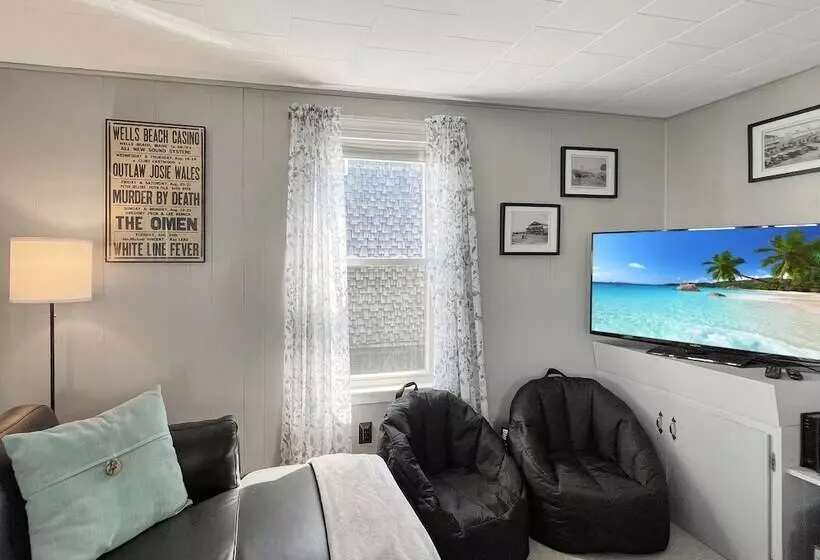 Sweet Dreams   W032 Quintessential Maine Beach House 50 Yards Away From Marsh Views And Wells Beach