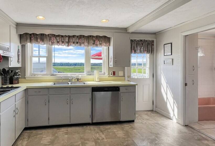 Sweet Dreams   W032 Quintessential Maine Beach House 50 Yards Away From Marsh Views And Wells Beach