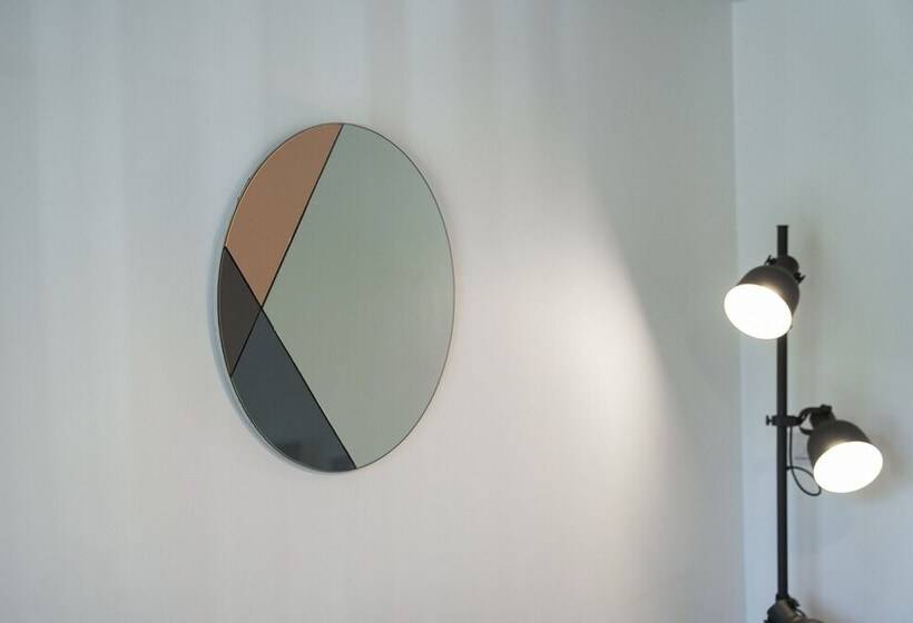 Modern 1 Bed Apartment   City Centre   Free Wi Fi   New