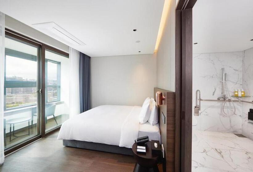 هتل Citadines Connect Hari Busan