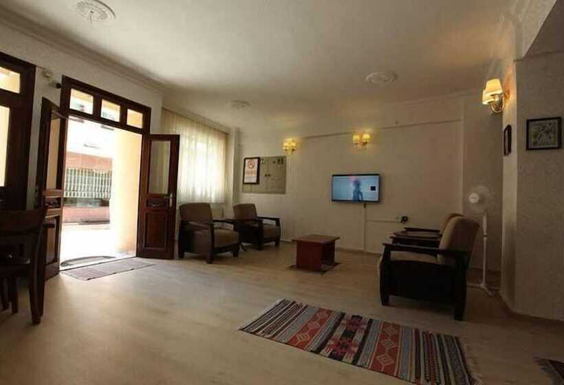 هتل Class 17 Pansi̇yon