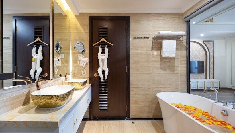 هتل Da Lat Prince