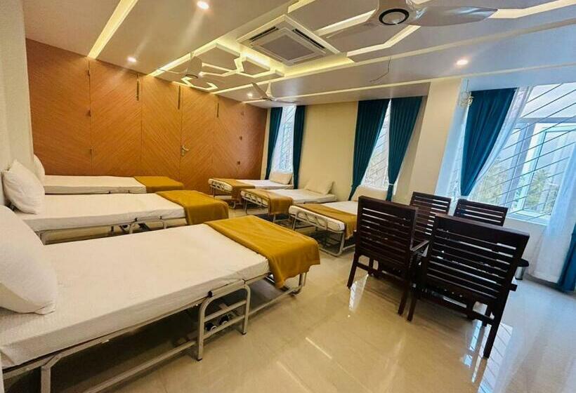 Hotel Sree Bharat Residency