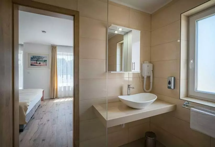 ベッドアンドブレックファースト Füred Centrum Panzió