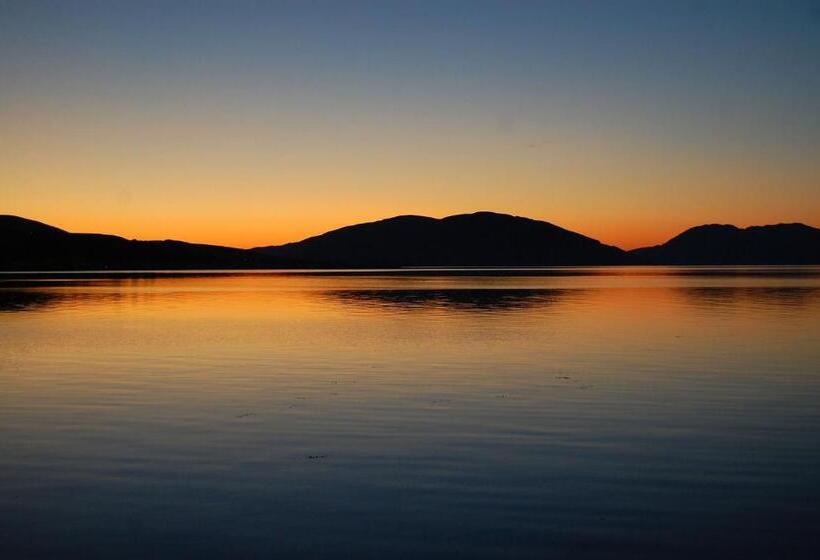 Highlander House B&b