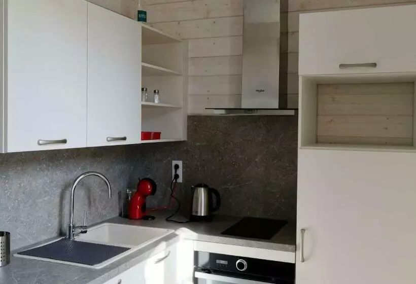 Majatalo La Source Du Touron