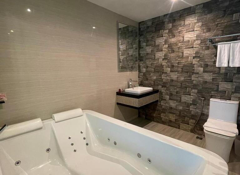 The Tj Hotel Jomtien