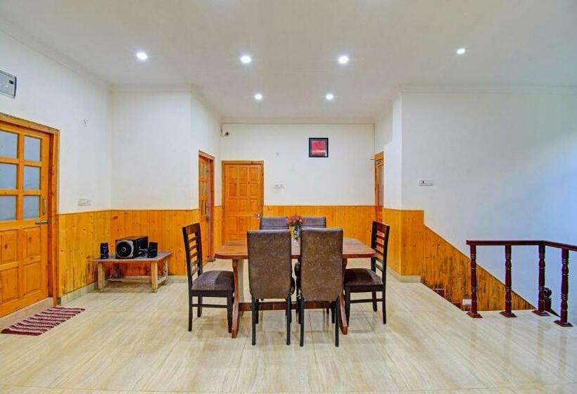 ホテル Oyo 90265 Backpacker Stay