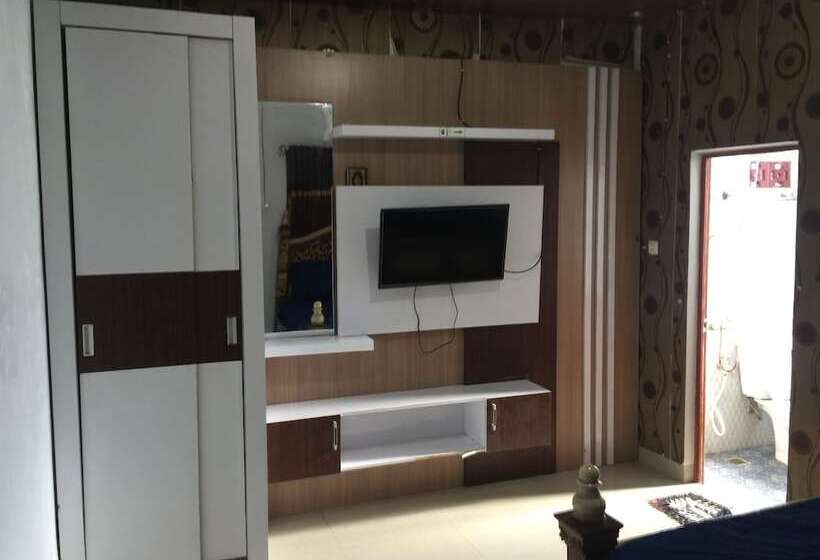 בית מלון כפרי Spot On 91339 Pondok Kost Aulia Syariah