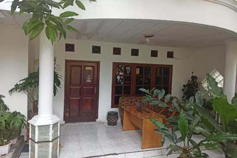 Hotelli Spot On 91339 Pondok Kost Aulia Syariah