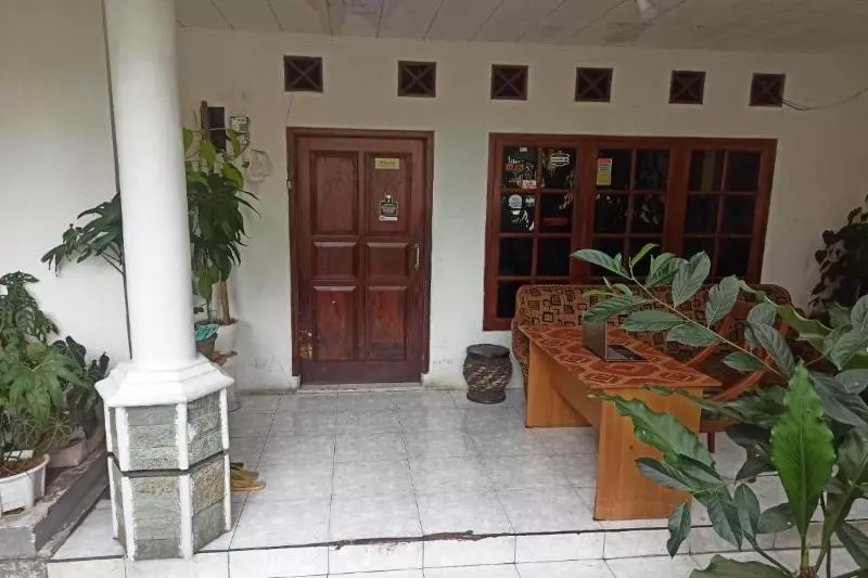 Hotelli Spot On 91339 Pondok Kost Aulia Syariah