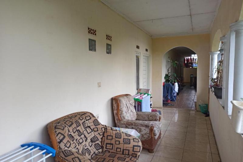 בית מלון כפרי Spot On 91339 Pondok Kost Aulia Syariah