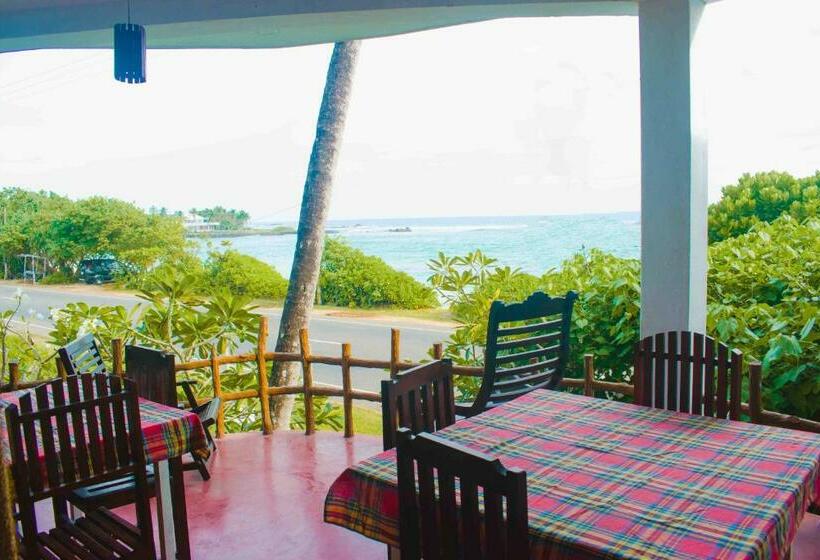 בית מלון כפרי Surfers Paradise