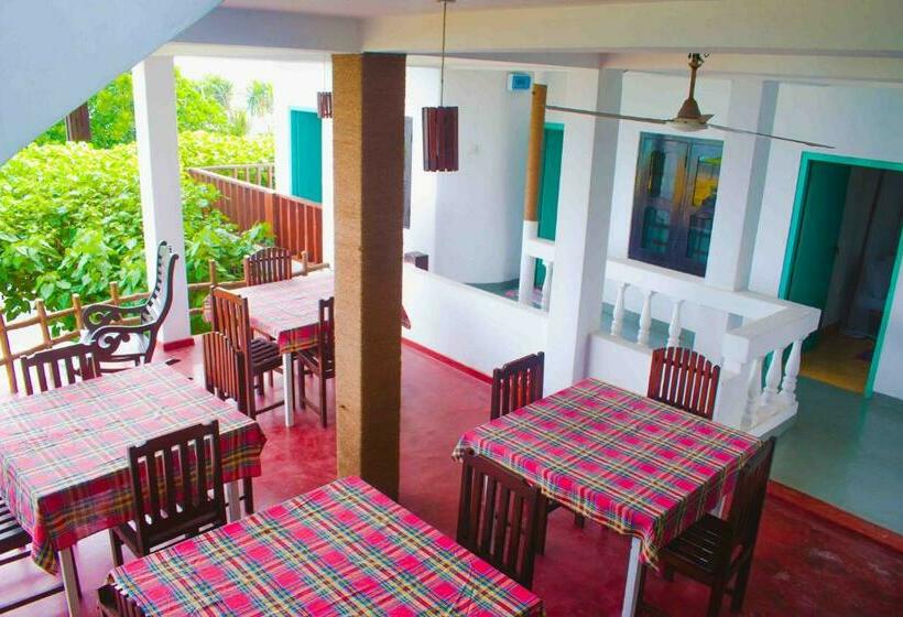 בית מלון כפרי Surfers Paradise