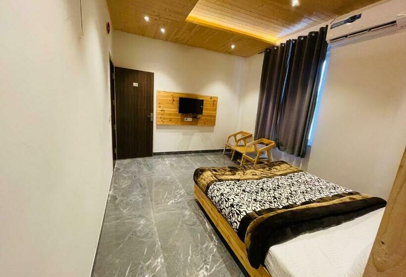 בית מלון כפרי The Maple Farms And