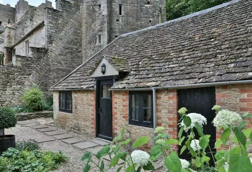 The Bothy Beverston Castle