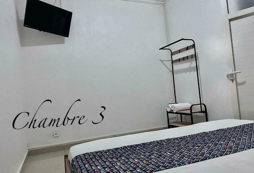 تختخواب و صبحانه Chambre D Hote Ylang